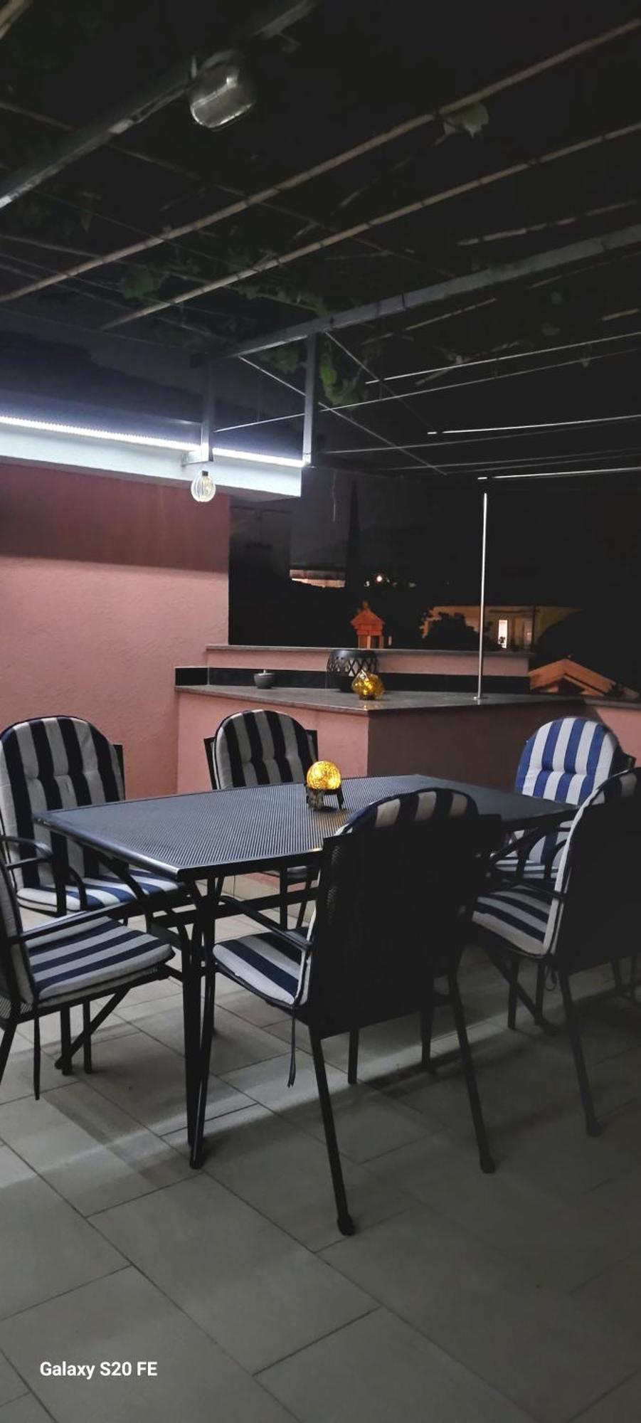 Apartmaji Soncek Ізола Екстер'єр фото